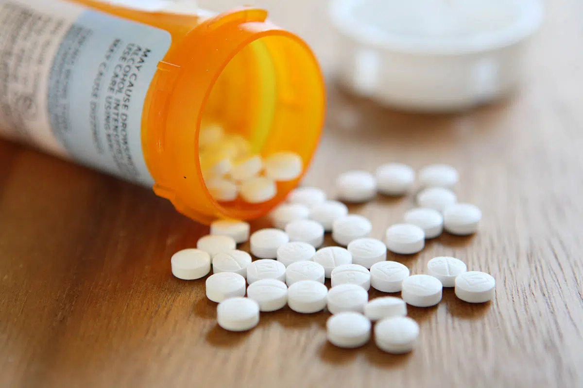 open bottle fo opioids