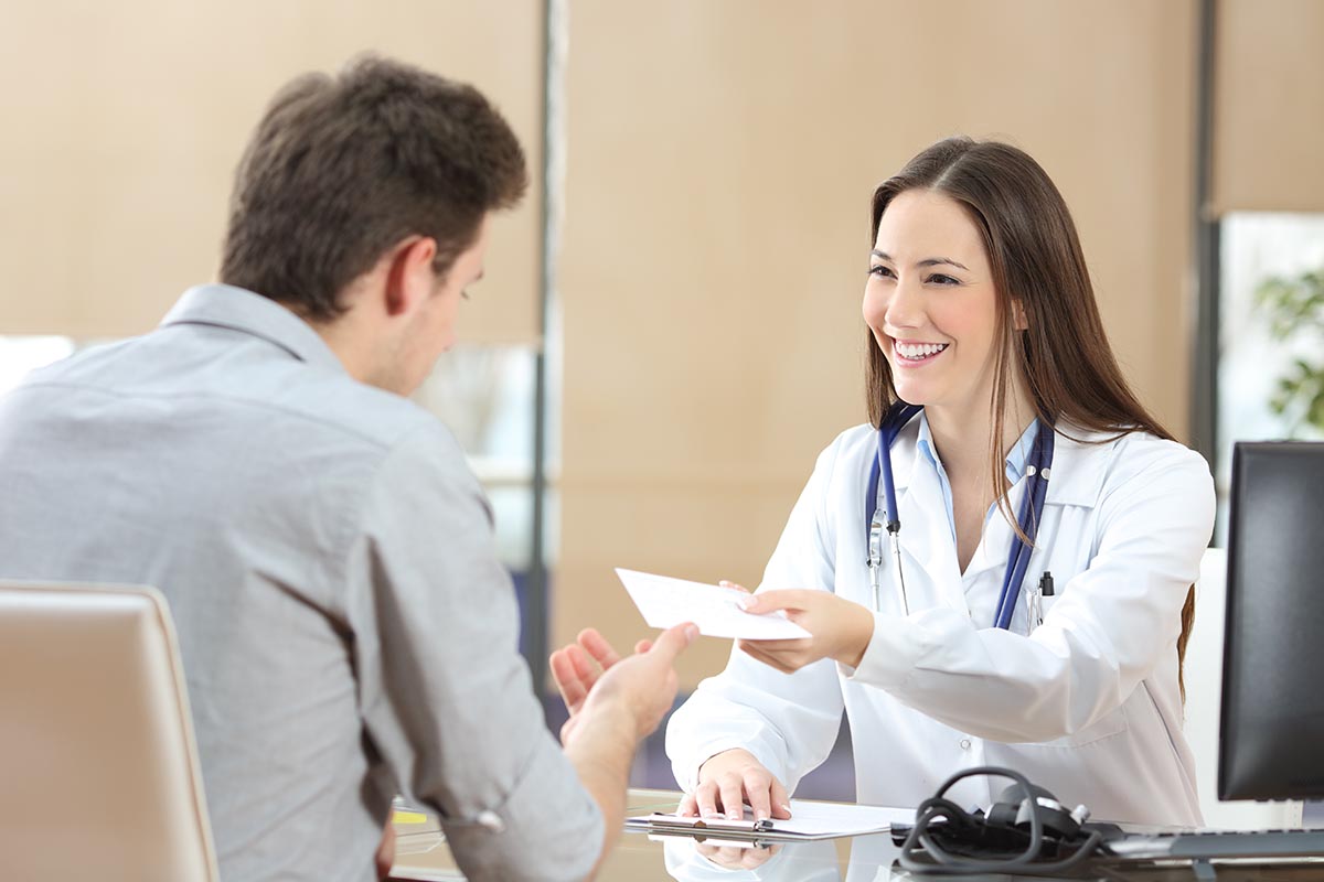 woman prescribes drugs during medical detox