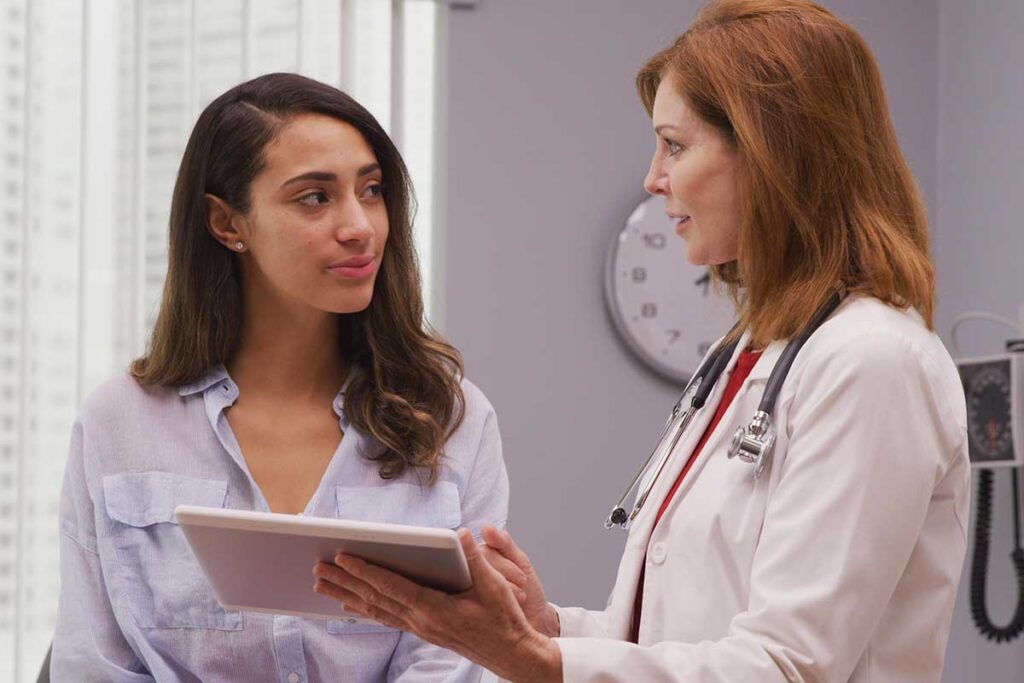 woman begins treatment at heroin rehab center