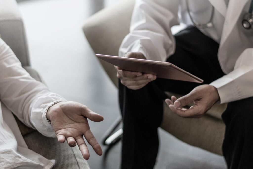 dbt therapy treats substance abuse