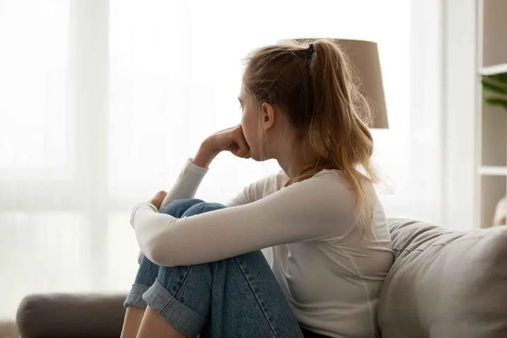 early signs of alcohol addiction